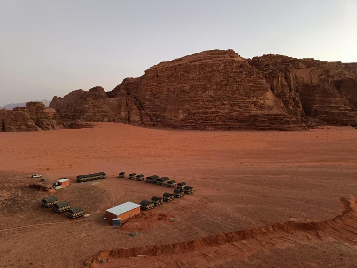Wadi Rum Sky Tours & Camp エクステリア 写真