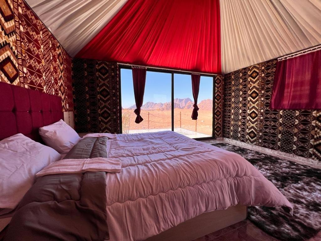 Wadi Rum Sky Tours & Camp エクステリア 写真