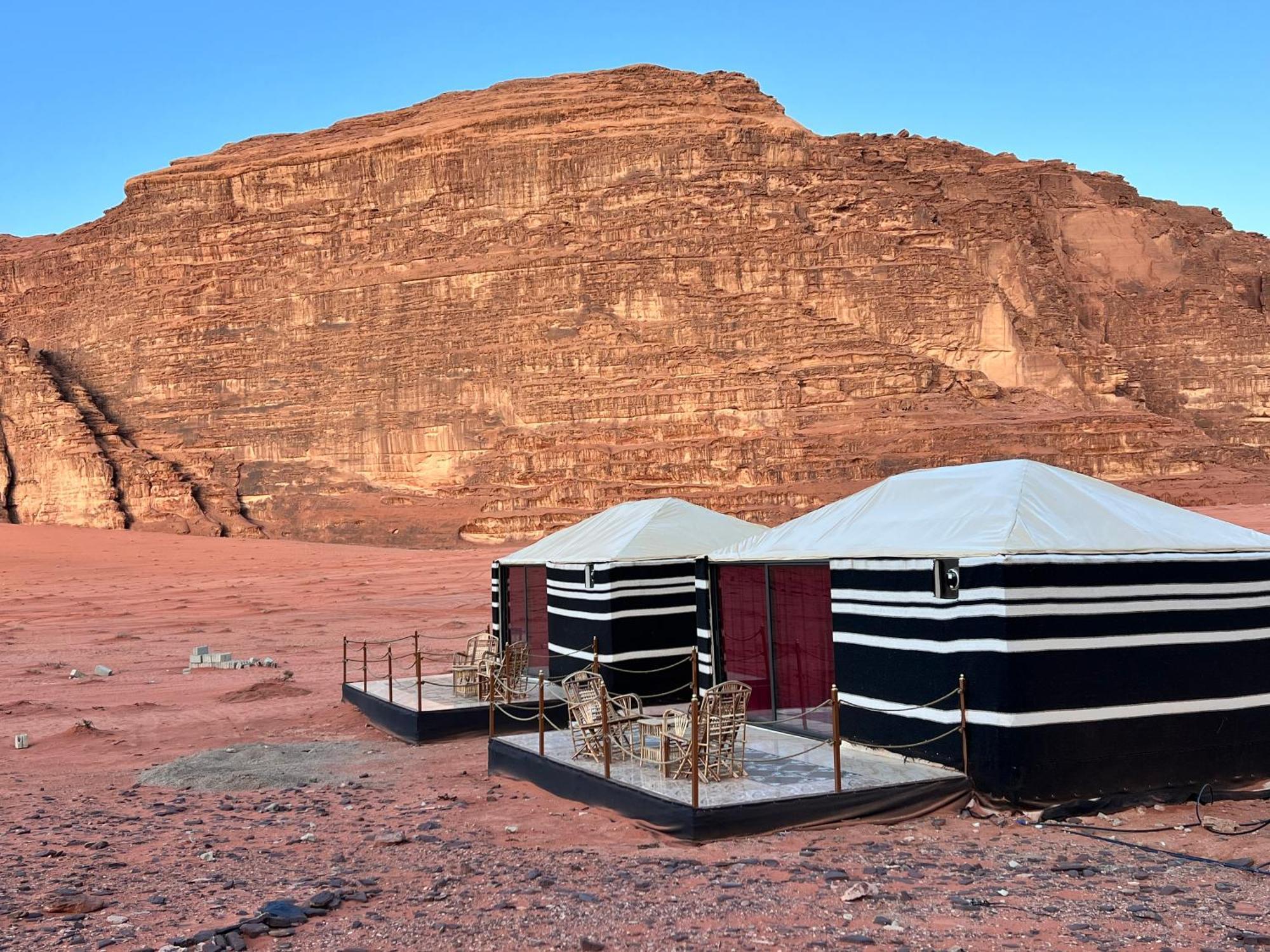 Wadi Rum Sky Tours & Camp エクステリア 写真
