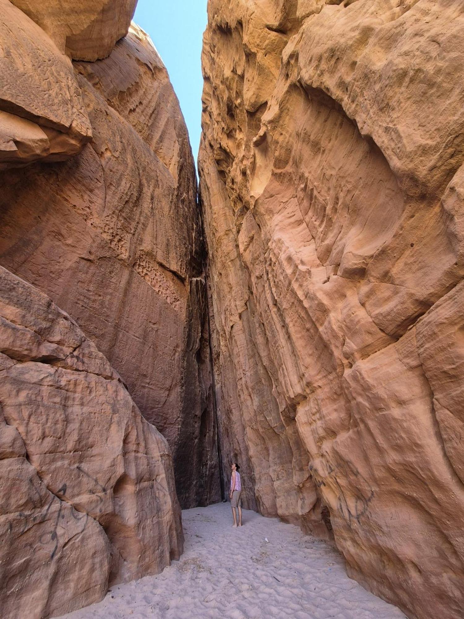 Wadi Rum Sky Tours & Camp エクステリア 写真